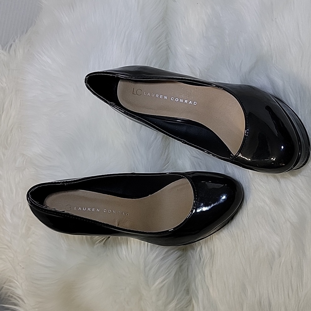 LC Lauren Conrad  Shoes Women's 9M Black Patent Leather Shiny Stiletto Platform